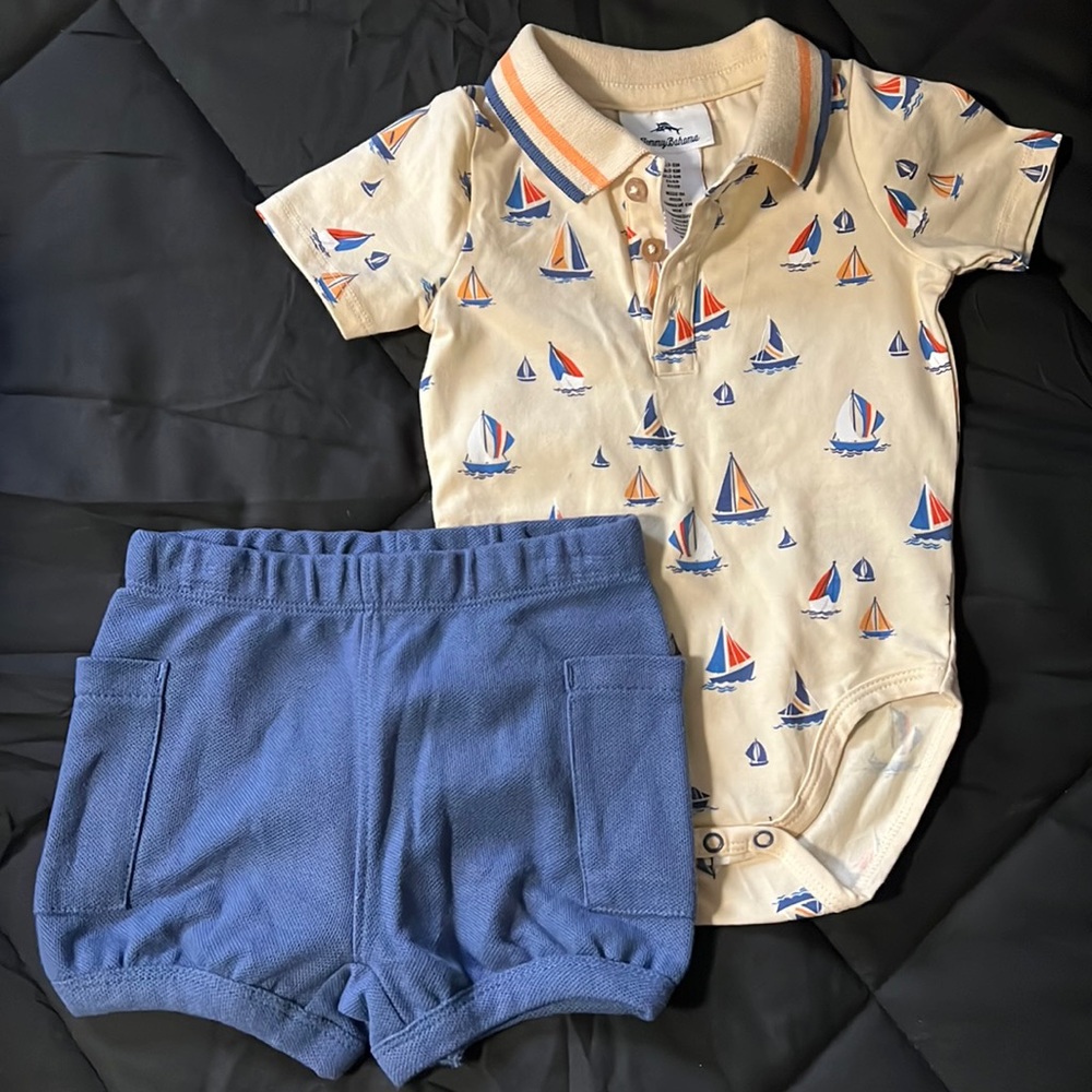 Tommy Bahama Baby Set